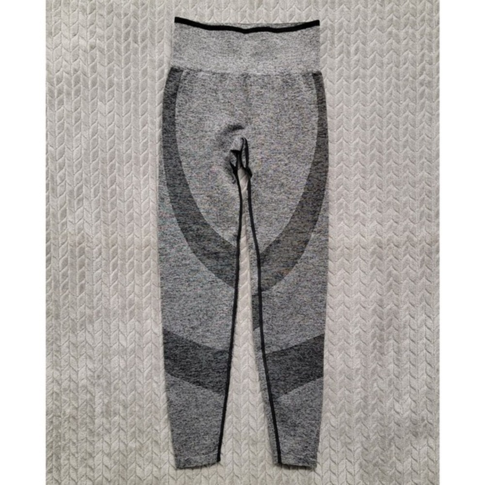 Pink Sport Victoria's Secret Leggings‎ Yoga Pants Women's XS Striped Gray Black